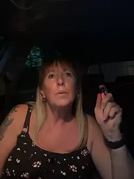 Hot-Toyah's Webcam Show