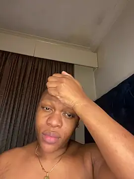 Boneca25's Webcam Show