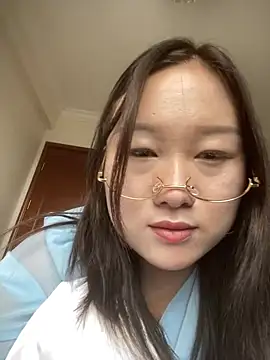 美女maomao_520在线直播