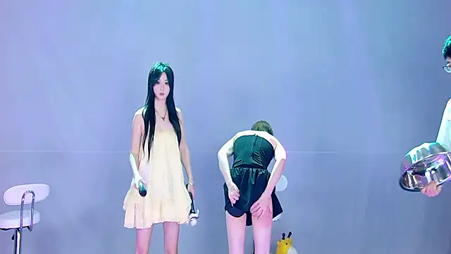 美女GirlsHangout在线直播