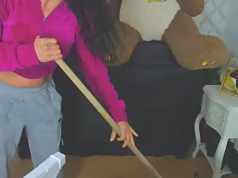 LlittleBicth Live Sex Cams