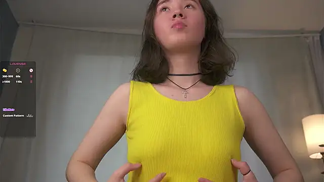 AlbertaClack Live Sex Cams