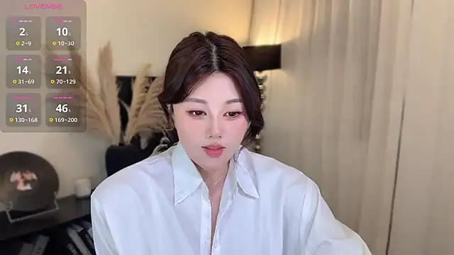 美女Cure-uuuuuuuu在线直播