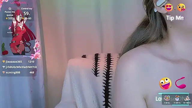 美女Lucy_lulu0228在线直播