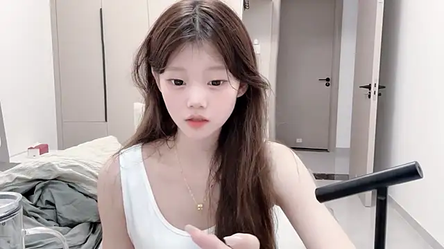 美女yang-yang-yang在线直播