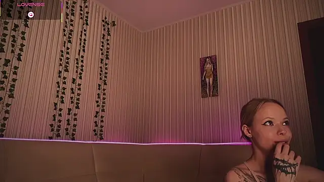 arachnissa Live Sex Cams