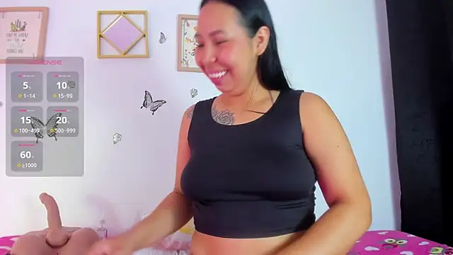 EmmaRogers Live Sex Cams