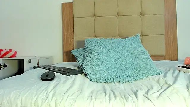 melanie_roos Live Sex Cams