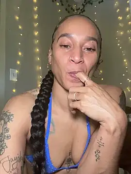 Shuggabutt's Webcam Show
