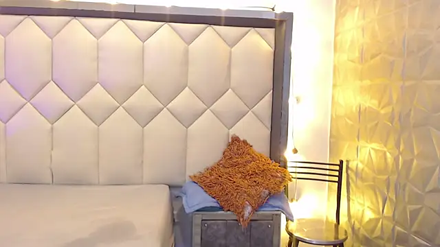 TaylorBecker Live Sex Cams