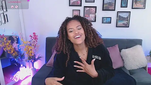 Amelia_bss' Webcam Show