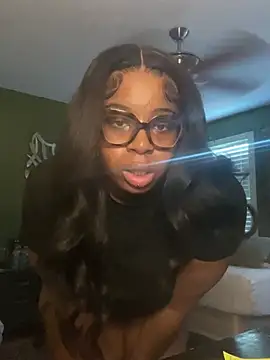 caramel__cremes' Webcam Show