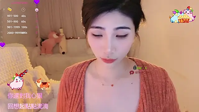 美女Vaidurya-Yolo在线直播