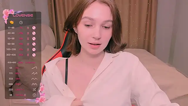 Nika_Whiter's Webcam Show