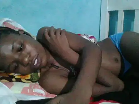 sweetchic_'s Live XXX Chat