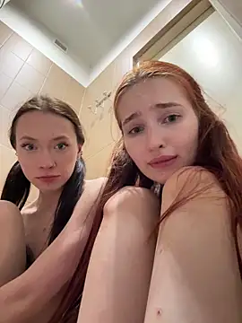 SnappyHappy's Webcam Show