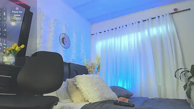 Dakotacarvajal Live Sex Cams