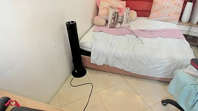 laris_park Live Sex Cams