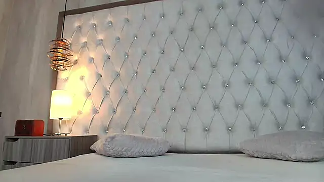 Camil_Xotic Live Sex Cams