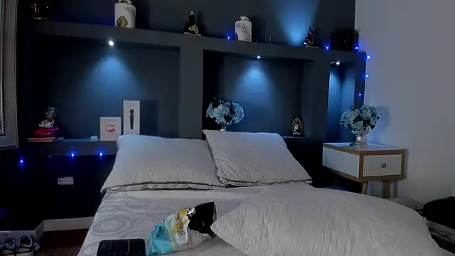 MaiaaCandy Live Sex Cams