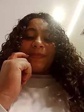 Yaya_watson's Live Sex Cam Show