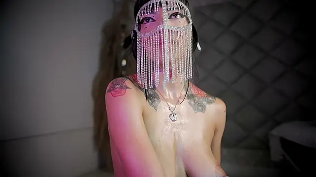 grayce_blossoms_24's Webcam Show