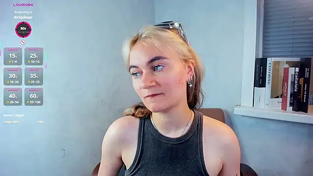 BeatrixEsser's Live Sex Cam Show