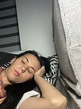 OliviyaLove's Live Sex Cam Show