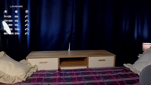 ElvaDonnay's Webcam Show