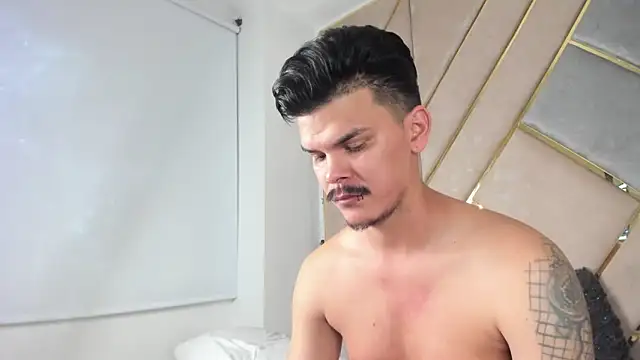 ValeryandMarcel's Live Sex Cam Show