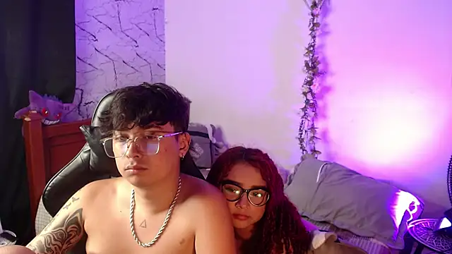 JakeAndLuna's Live Sex Cam Show