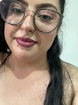 MileyGia's Live Sex Cam Show