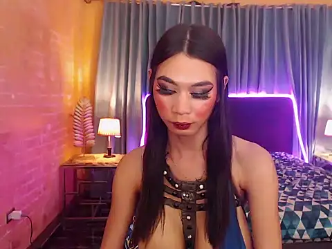 HorseCockJamieTS' Live Sex Cam Show