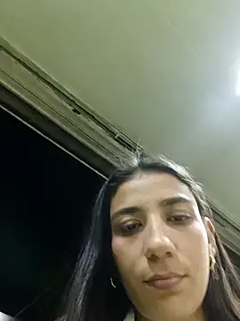 -juicy_'s Live Sex Cam Show