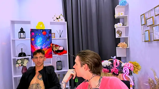 tobi_yours' Webcam Show