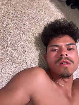 Mo2load's Webcam Show