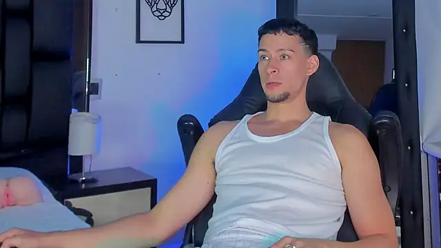 JadeSmiith_'s Webcam Show