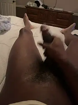 Longbbman's Live Sex Cam Show