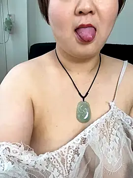美女Hey-Cute在线直播