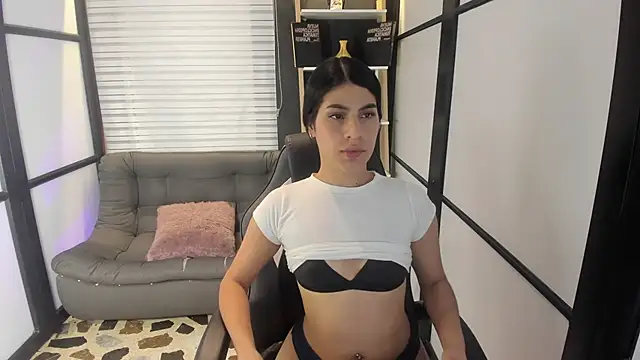 TaylorFoxx1 Live Sex Cams
