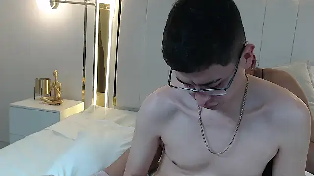 COUPLECUMBONNY's Live Sex Cam Show