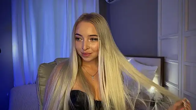 OhMyEmma's Live Sex Cam Show