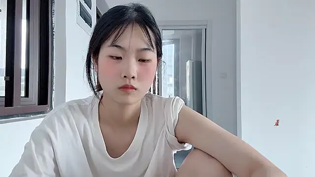 美女LL-jiajia在线直播