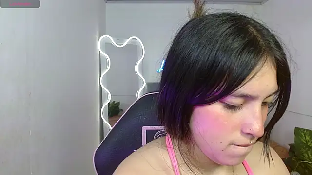 lurea_tay Live Sex Cams