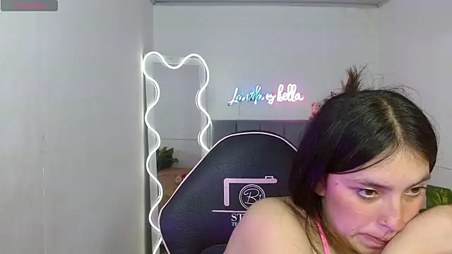 lurea_tay Live Sex Cams
