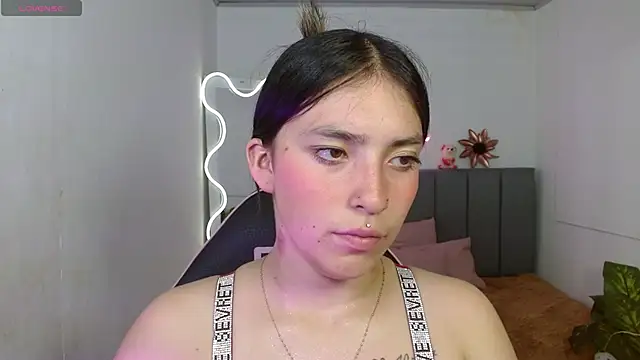 lurea_tay Live Sex Cams