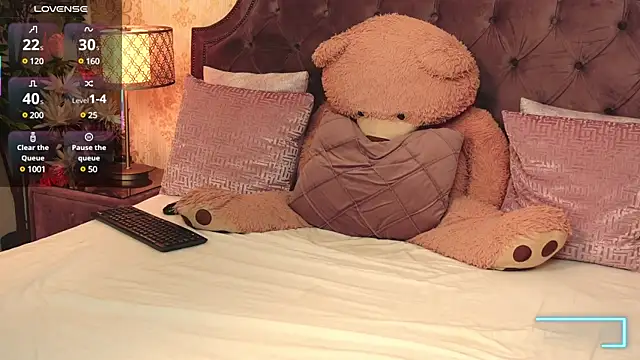 JaneDevine Live Sex Cams