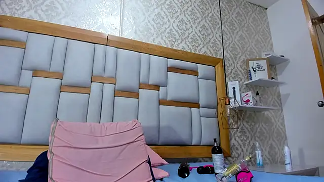 carol_juicyy Live Sex Cams