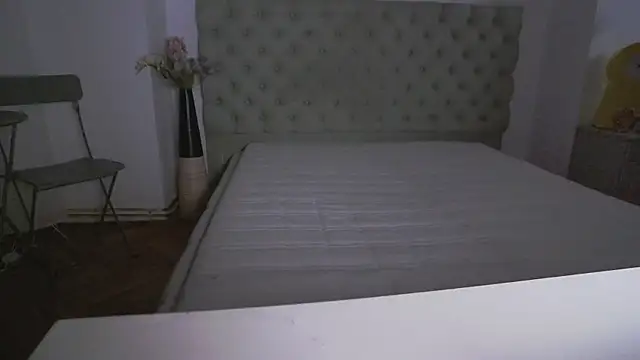 Anne_Blueeyes Live Sex Cams