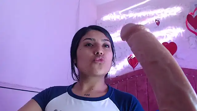 SarahStones Live Sex Cams